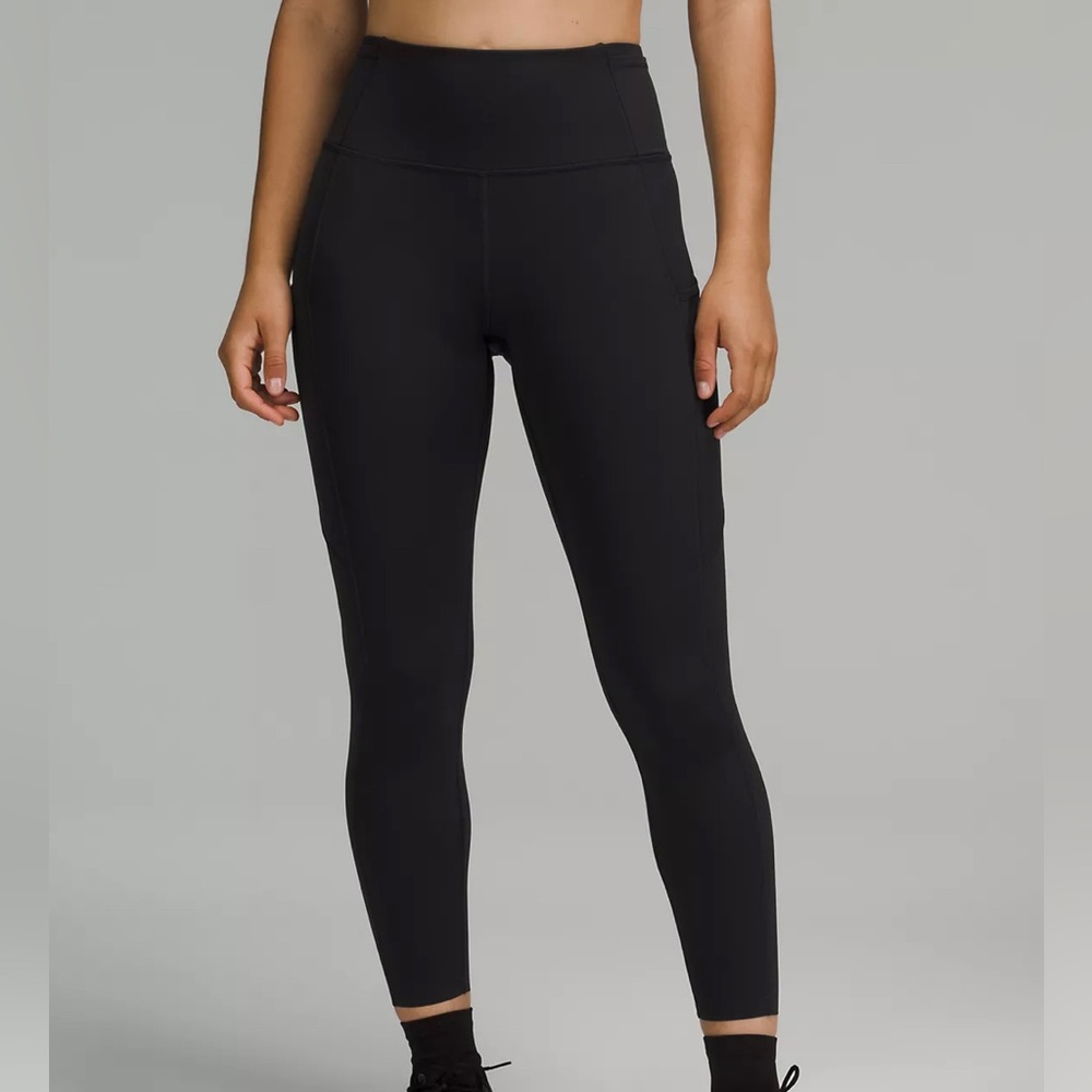 Fast and Free High-Rise Tight 25" lulue lemon leggings